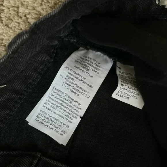 Madewell  | Classic Straight Jeans in Lunar Wash: Grommet Edition - Picture 14 of 15